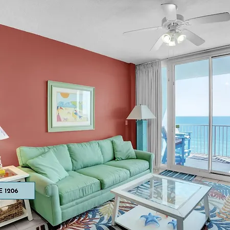 Lighthouse 1206 Villa